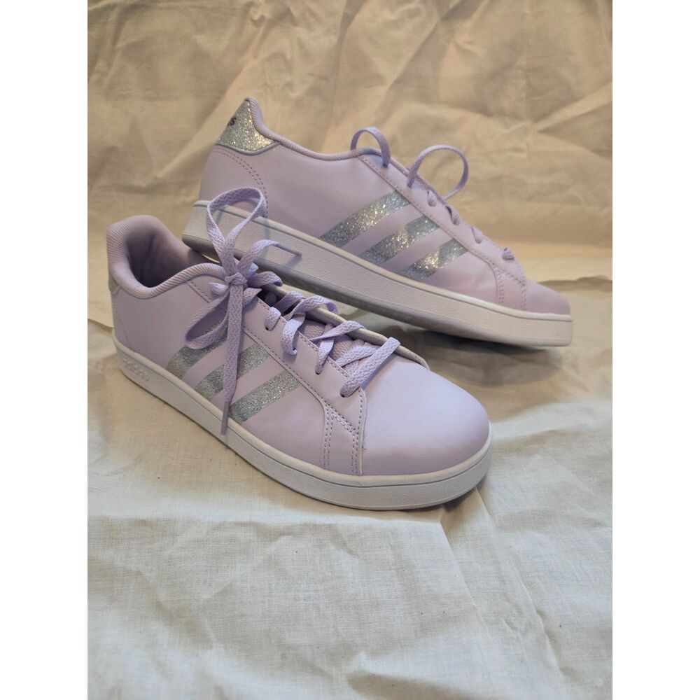 Adidas Grand Court 2.0 Girls NWOT Size 6.5